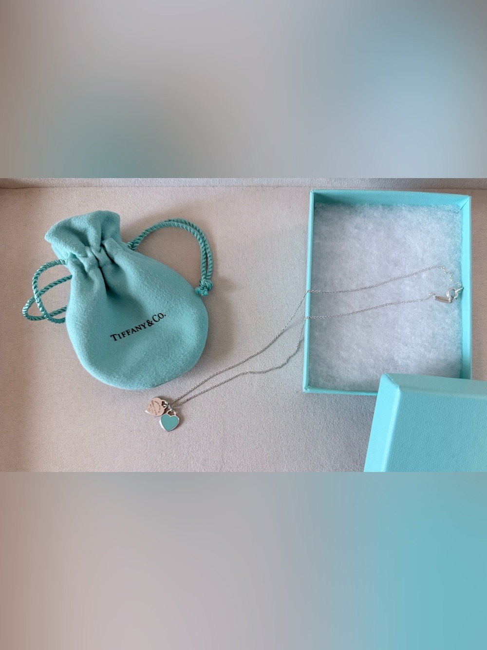 Tiffany & Co. Return to Tiffany “Tiffany Blue” Double Heart Tag Pendant, Mini - Picture 9 of 10